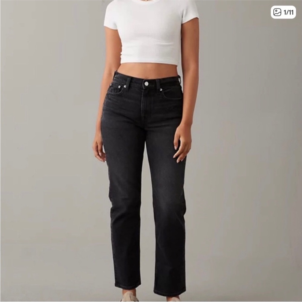 American Eagle Outfitters Women's Black Straight Leg Ankle Jeans